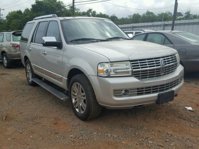 5LMFU28547LJ06074 - 2007 LINCOLN NAVIGATOR SILVER photo 1
