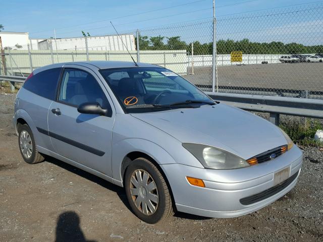3FAFP31Z84R123030 - 2004 FORD FOCUS ZX3 SILVER photo 1