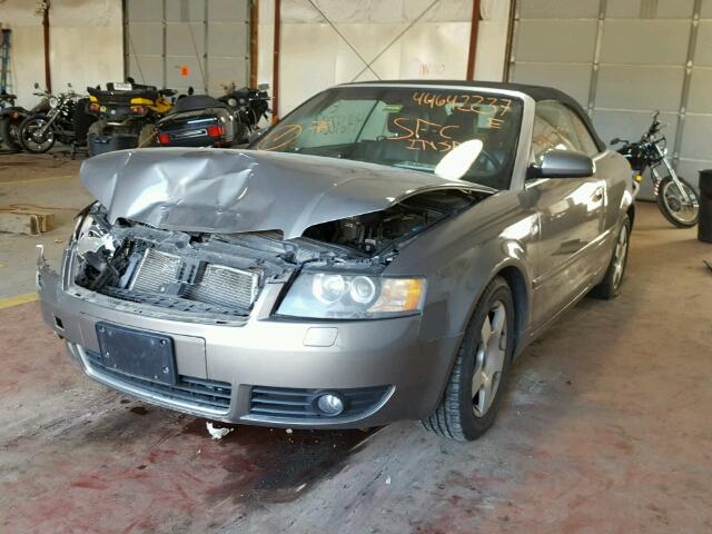 WAUAC48HX3K024650 - 2003 AUDI A4 1.8 CAB GRAY photo 2