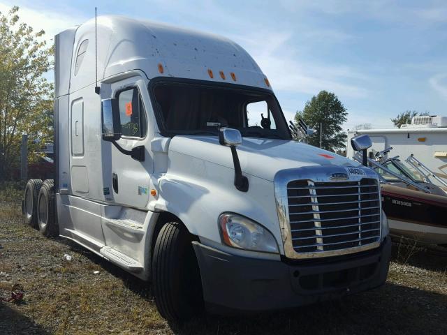 1FUJGLBG0DSFB0040 - 2013 FREIGHTLINER CASCADIA 1 WHITE photo 1