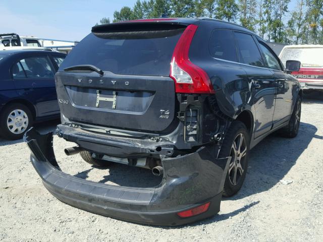 YV4902DZ8D2416901 - 2013 VOLVO XC60 T6 GRAY photo 4