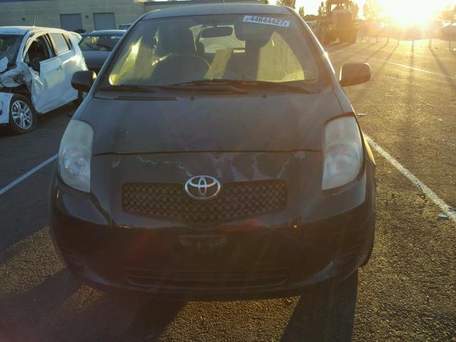 JTDJT923285169345 - 2008 TOYOTA YARIS BLACK photo 9