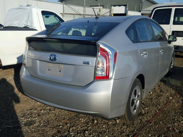 JTDKN3DU3D5637935 - 2013 TOYOTA PRIUS SILVER photo 4