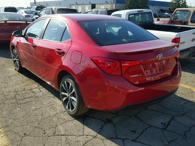 2T1BURHE9HC853905 - 2017 TOYOTA COROLLA RED photo 3