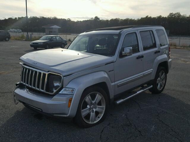 1J4PN5GK2BW548936 - 2011 JEEP LIBERTY LI SILVER photo 2