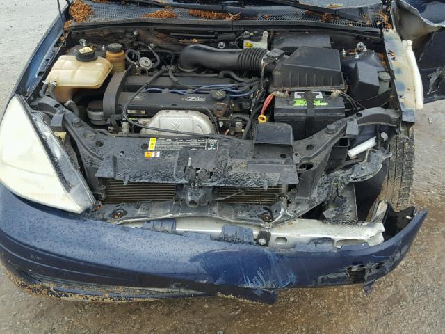 1FAFP36381W155814 - 2001 FORD FOCUS SE BLUE photo 7