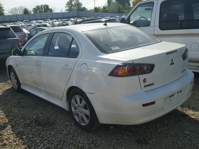 JA32U2FU7FU011841 - 2015 MITSUBISHI LANCER ES WHITE photo 3