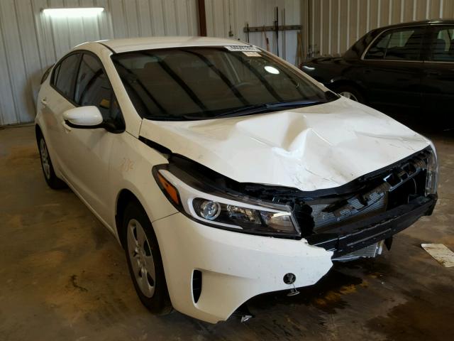 3KPFK4A75HE037376 - 2017 KIA FORTE LX WHITE photo 1