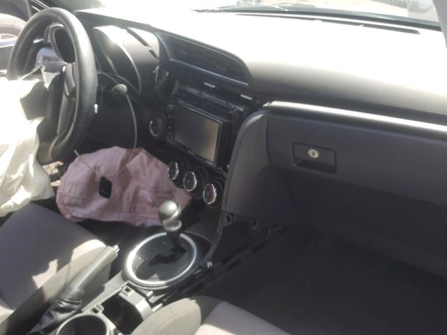 JTKJF5C73GJ018143 - 2016 TOYOTA SCION TC 灰色 照片 9