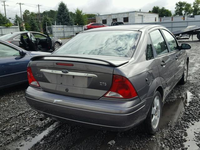 1FAFP38352W194116 - 2002 FORD FOCUS ZTS GRAY photo 4