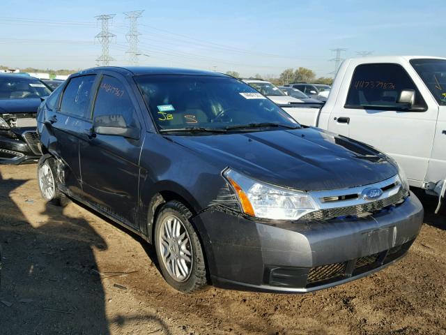 1FAHP35N29W102484 - 2009 FORD FOCUS SE GRAY photo 1