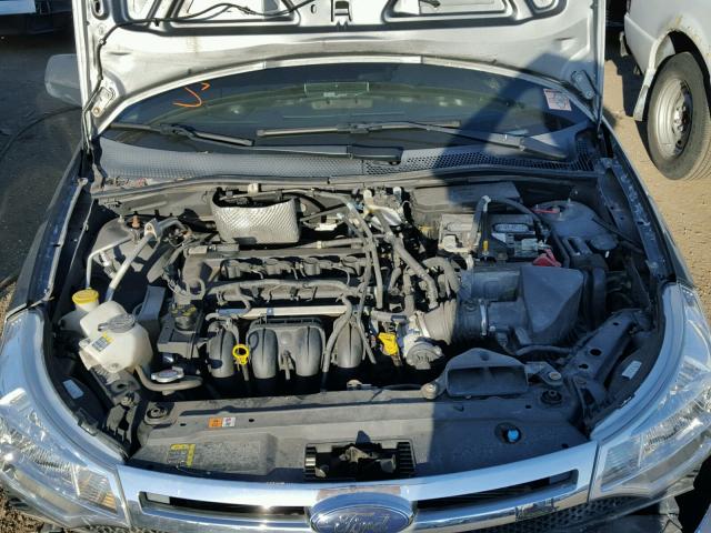 1FAHP35N29W102484 - 2009 FORD FOCUS SE GRAY photo 7