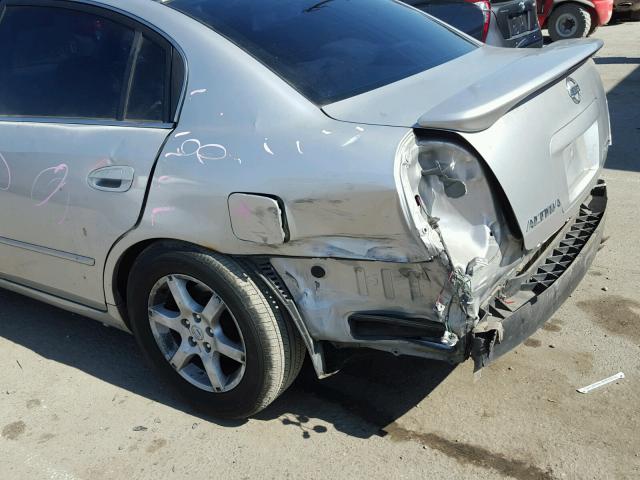 1N4AL11D05C219877 - 2005 NISSAN ALTIMA S SILVER photo 9