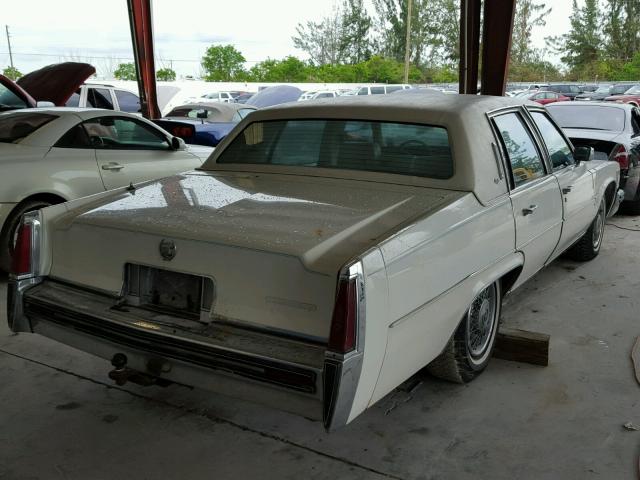 6B69S7Q232811 - 1977 CADILLAC FLEETWOOD WHITE photo 4