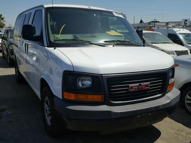 1GTFG15X171150690 - 2007 GMC SAVANA G15 WHITE photo 1