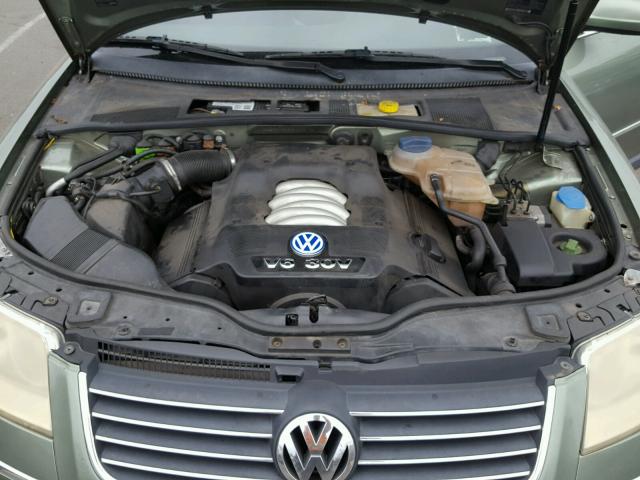 WVWTH63BX2P454028 - 2002 VOLKSWAGEN PASSAT GLX GREEN photo 7