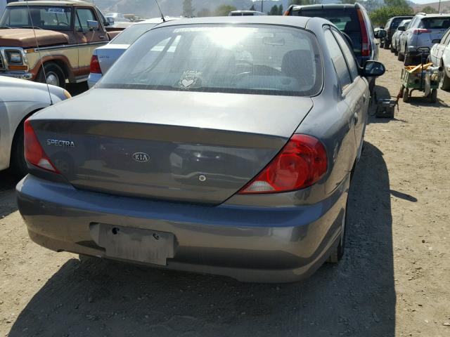 KNAFB121335264544 - 2003 KIA SPECTRA BA GRAY photo 4