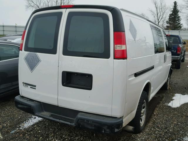 1GCSGAFX1C1196673 - 2012 CHEVROLET EXPRESS G1 WHITE photo 4