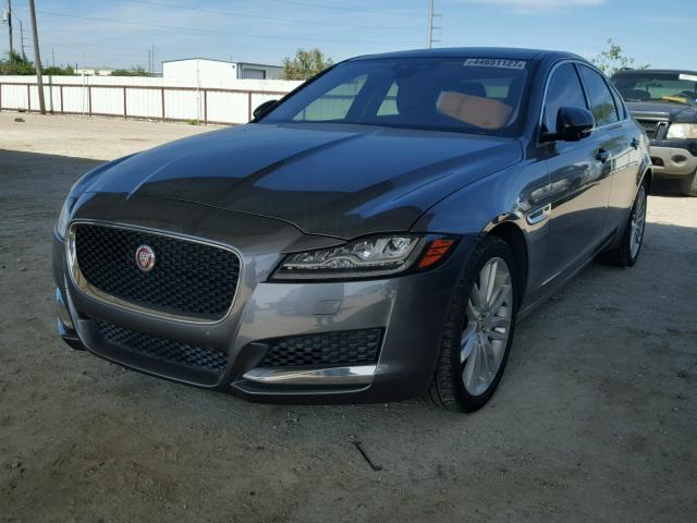 SAJBE4BV0GCY10054 - 2016 JAGUAR XF PRESTIG GRAY photo 2