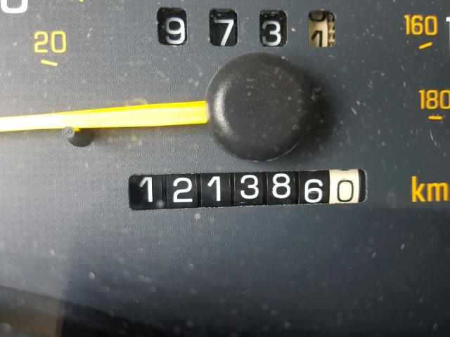 1G2WP52K31F195628 - 2001 PONTIAC GRAND PRIX GREEN photo 8