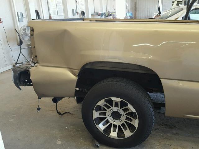1GCEC19X76Z102516 - 2006 CHEVROLET SILVERADO TAN photo 9