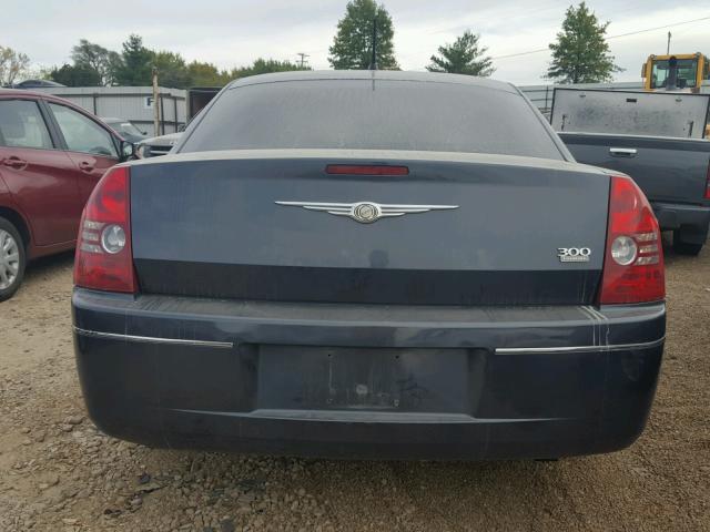 2C3KA53G68H258322 - 2008 CHRYSLER 300 TOURIN BLUE photo 9