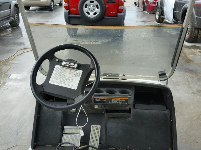 JN4102264 - 2003 YAMAHA GOLF CART WHITE photo 9