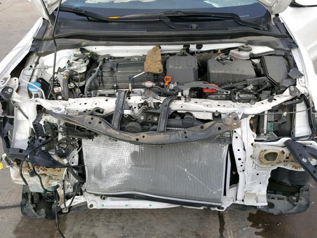 19UDE2F37GA013172 - 2016 ACURA ILX BASE WHITE photo 7