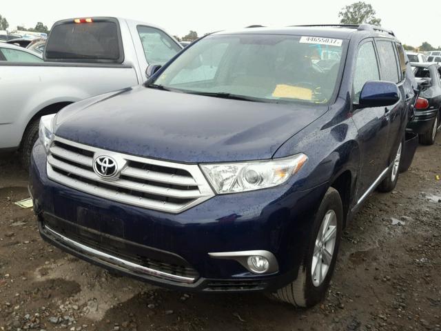 5TDBK3EH1DS275169 - 2013 TOYOTA HIGHLANDER BLUE photo 2