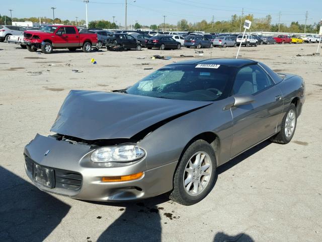 2G1FP22K112128983 - 2001 CHEVROLET CAMARO SILVER photo 2