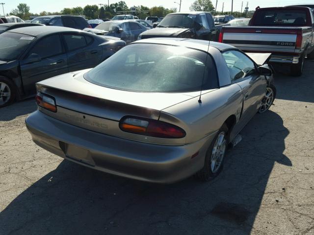 2G1FP22K112128983 - 2001 CHEVROLET CAMARO SILVER photo 4