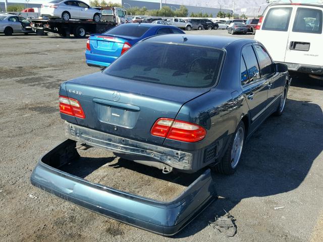 WDBJF70G6YA954149 - 2000 MERCEDES-BENZ E GREEN photo 4