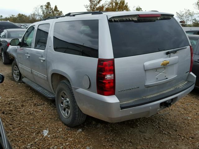 1GNUKJE3XAR243677 - 2010 CHEVROLET SUBURBAN K GRAY photo 3