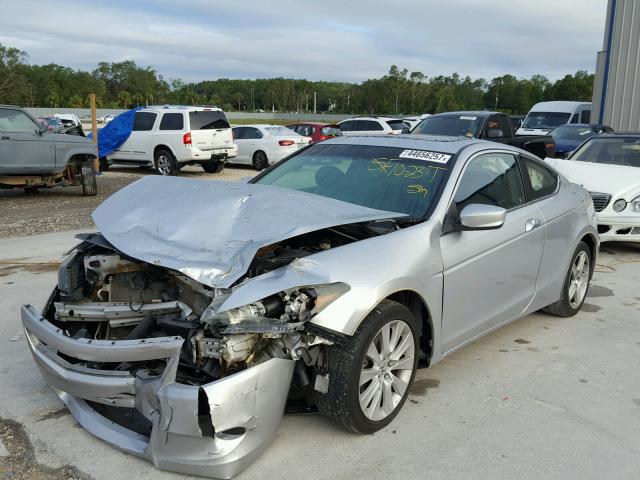 1HGCS228X8A007129 - 2008 HONDA ACCORD SILVER photo 2