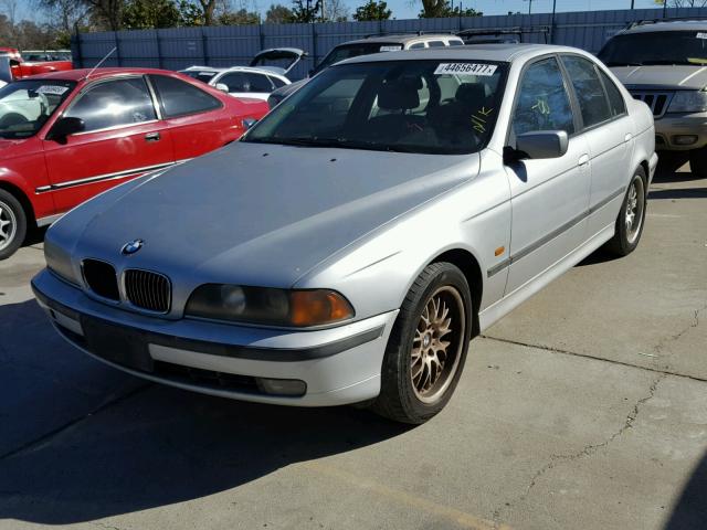 WBADN5348YGC95060 - 2000 BMW 540 I SILVER photo 2