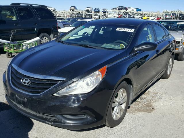 5NPEB4AC5BH092650 - 2011 HYUNDAI SONATA GLS BLACK photo 2