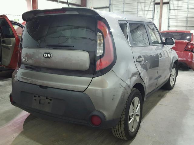 KNDJN2A25F7212085 - 2015 KIA SOUL CHARCOAL photo 4