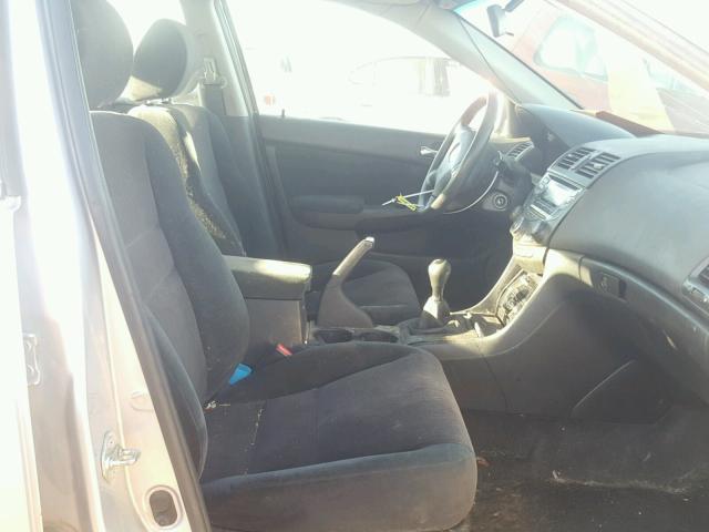 1HGCM55374A001987 - 2004 HONDA ACCORD SILVER photo 5