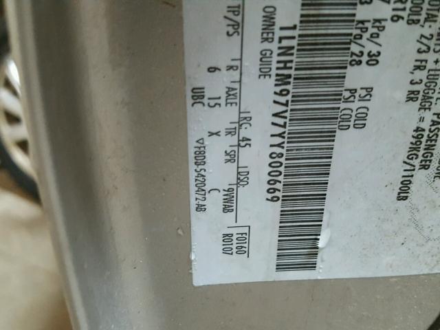 1LNHM97V7YY800669 - 2000 LINCOLN CONTINENTA BROWN photo 10