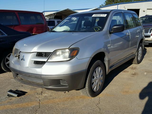 JA4LX31G33U077636 - 2003 MITSUBISHI OUTLANDER SILVER photo 2