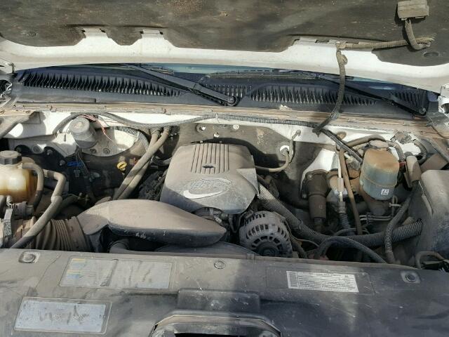 1GBHC24U82Z202798 - 2002 CHEVROLET SILVERADO WHITE photo 7