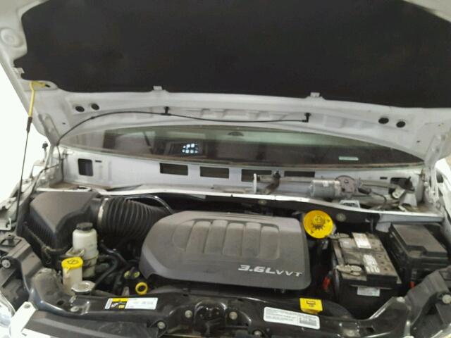 2C4RC1BGXER195830 - 2014 CHRYSLER TOWN & COU 白色 照片 7