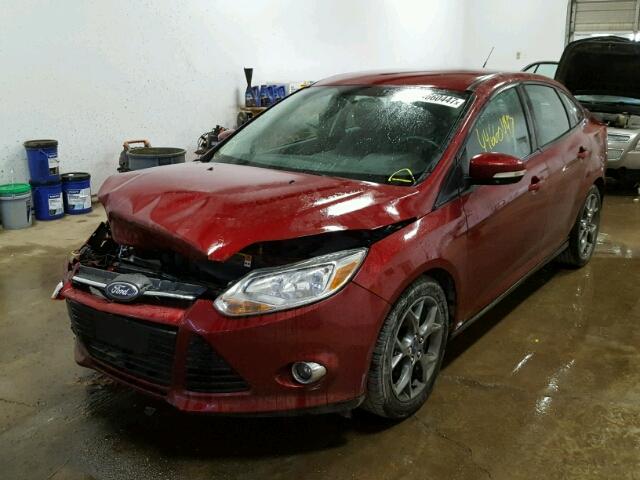 1FADP3F24EL183177 - 2014 FORD FOCUS RED photo 2