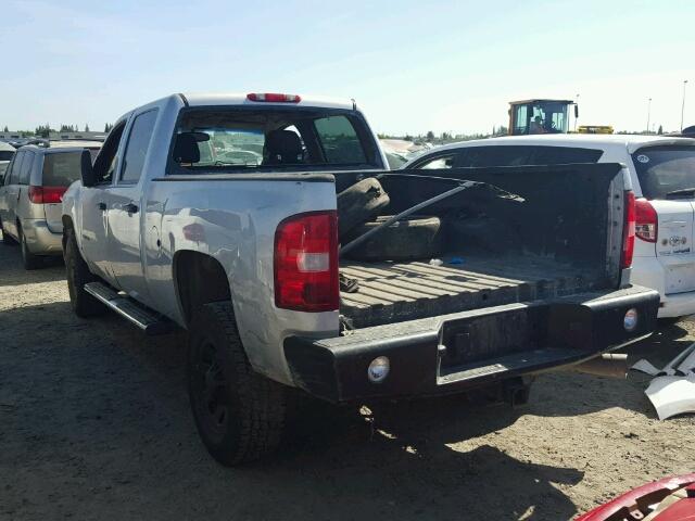 1GC1CVE85BF180535 - 2011 CHEVROLET SILVERADO SILVER photo 3