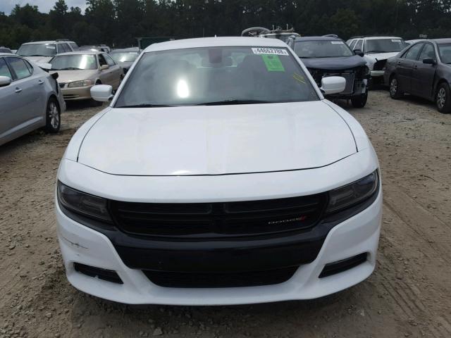 2C3CDXCT8GH291339 - 2016 DODGE CHARGER R/ WHITE photo 9