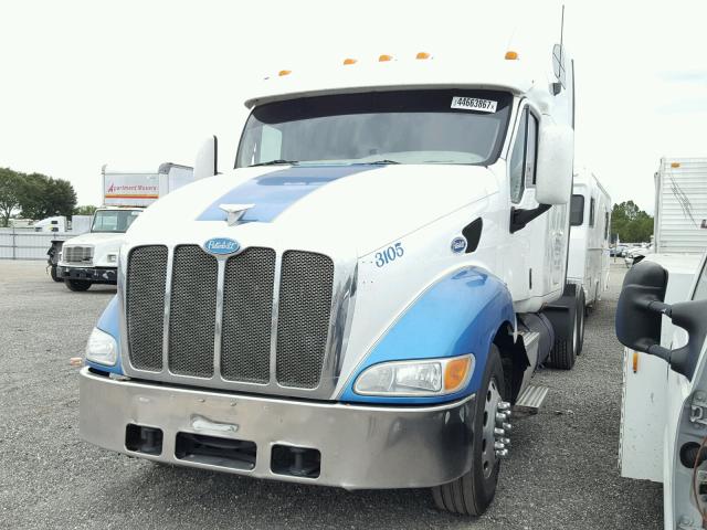 1XP7D49X76D639874 - 2006 PETERBILT 387 WHITE photo 2