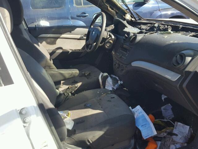 KL1TD6DE0BB255000 - 2011 CHEVROLET AVEO LS 白色 照片 5