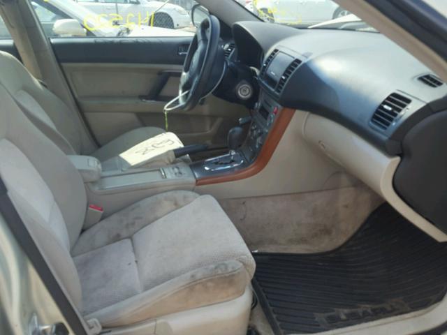 4S4BP61C857383793 - 2005 SUBARU LEGACY OUT BEIGE photo 5