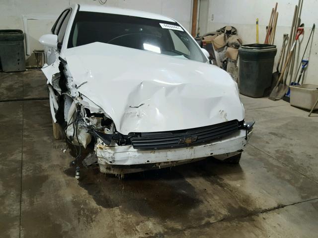 2G1WA5EK1A1111492 - 2010 CHEVROLET IMPALA LS WHITE photo 9