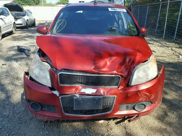 KL1TD66E29B630571 - 2009 CHEVROLET AVEO LS RED photo 9